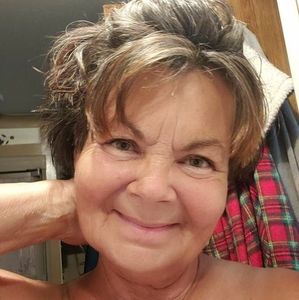 Meet your Posher, Deborah